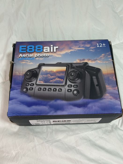 Drone Dobrável E88 Air com Câmera