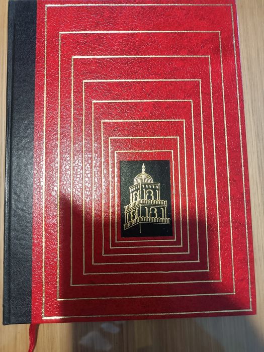 Vendo livro sobre Os Tesouros do Islão