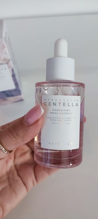 Skin1004 Centella Madagascar Poremizing Fresh Ampoule Serum z wąkroty azjatyckiej