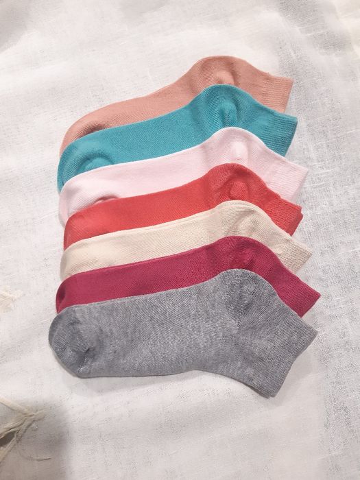 14 pares de soquetes de senhora/rapariga, queres ficar mais elegante?