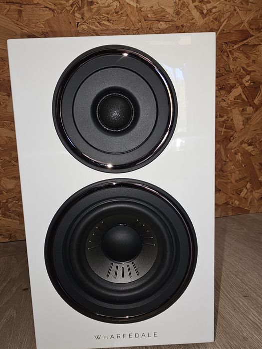 Colunas Wharfedale 12.0