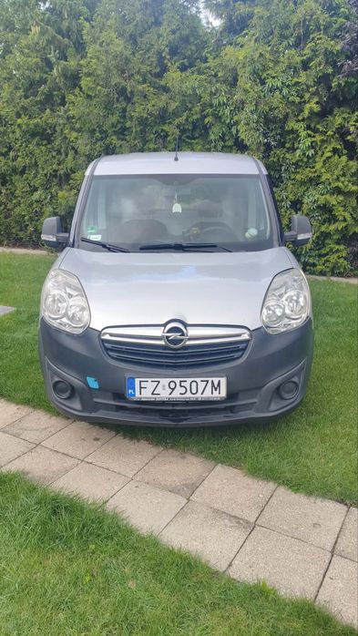 Opel combo VAN 2.0 CDTI 135KM wymieniony rozrząd