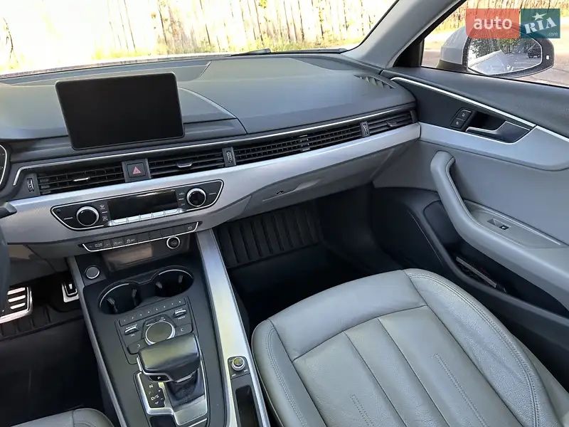 Audi A4 B9 2017 | 2.0 TFSI 190 к.с. | S-tronic