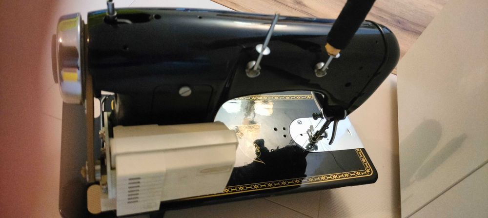 Maszyna do szycia Łucznik