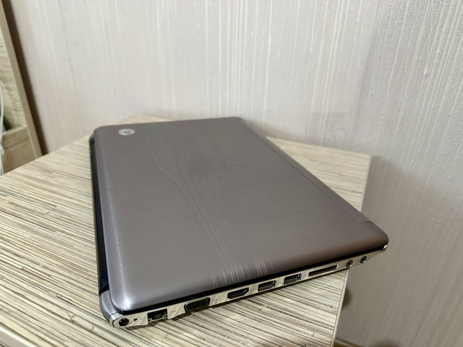 Ноутбук HP Pavilion dm3-2015er