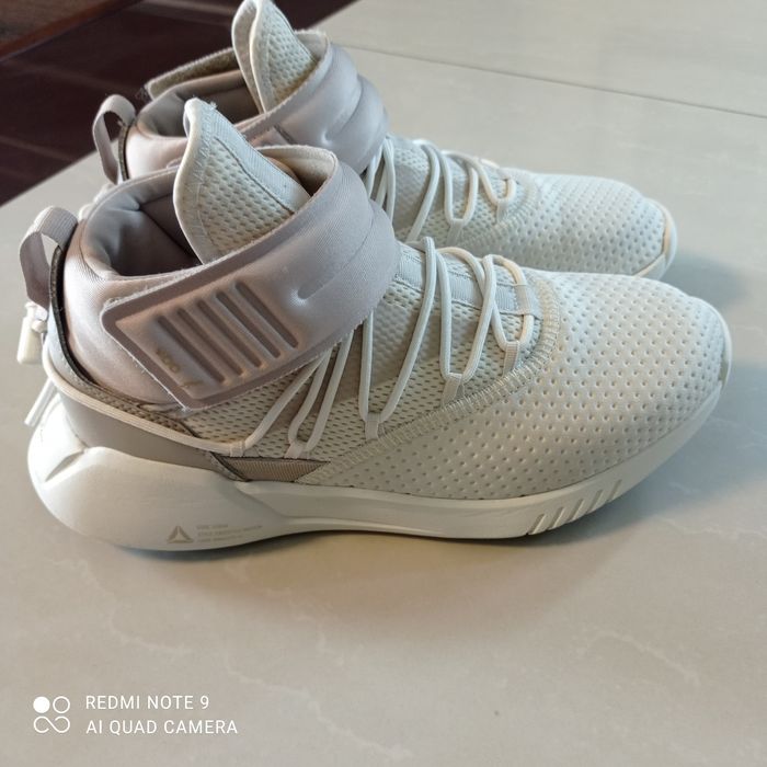 Obuwie damskie Reebok r.38