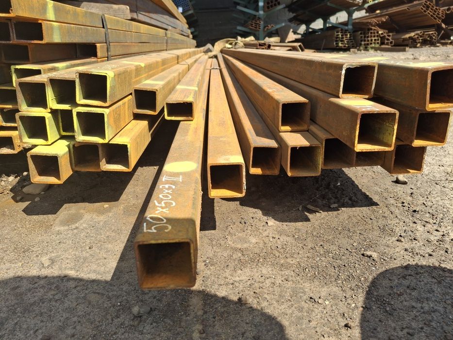 Профільна труба 50х50х3 мм. Уцінка