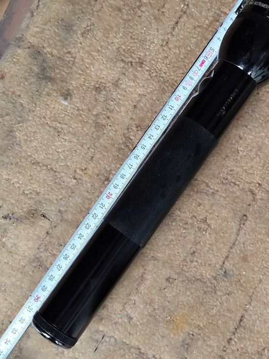 amerykańska latarka Maglite