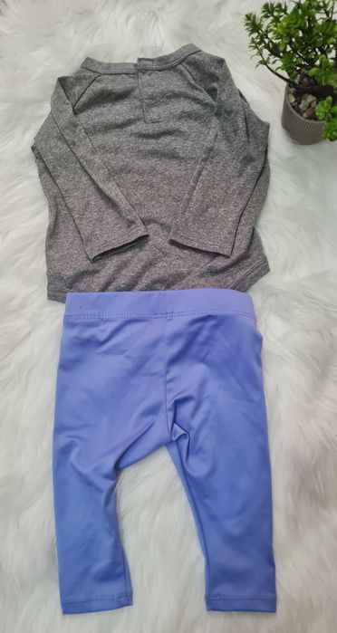 Komplet dla dziewczynki leginsy I body r.68/74 Nike