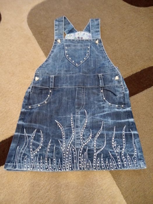 Джинсовий сарафан.