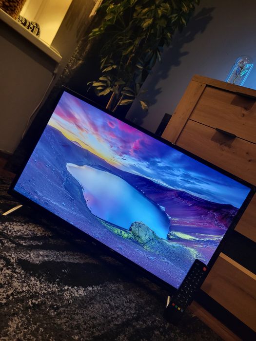 Telewizor 32 całe TCL