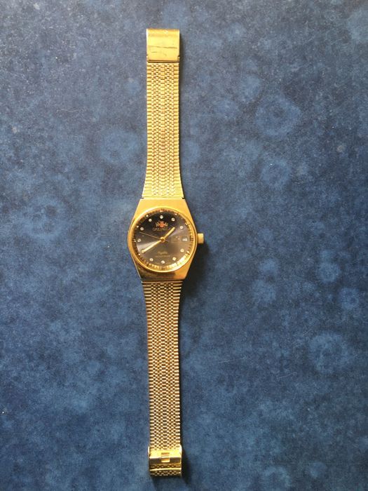 Ручные-часы в наличии