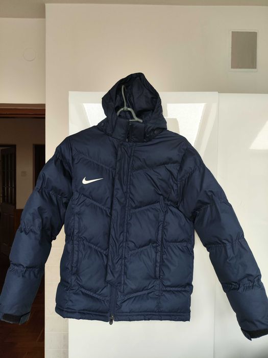 Kurtka chłopieca Nike zimowa 12-13 lat  147-158 cm z kapturem