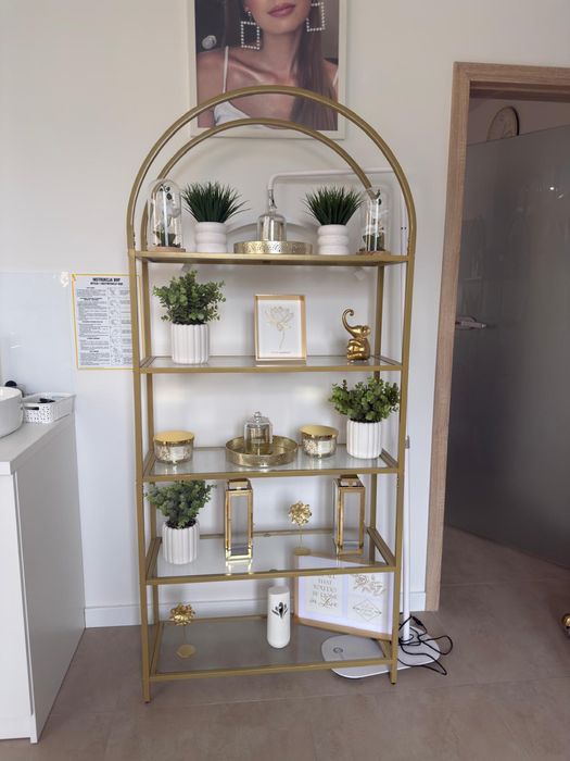 Sprzedam regal do salonu