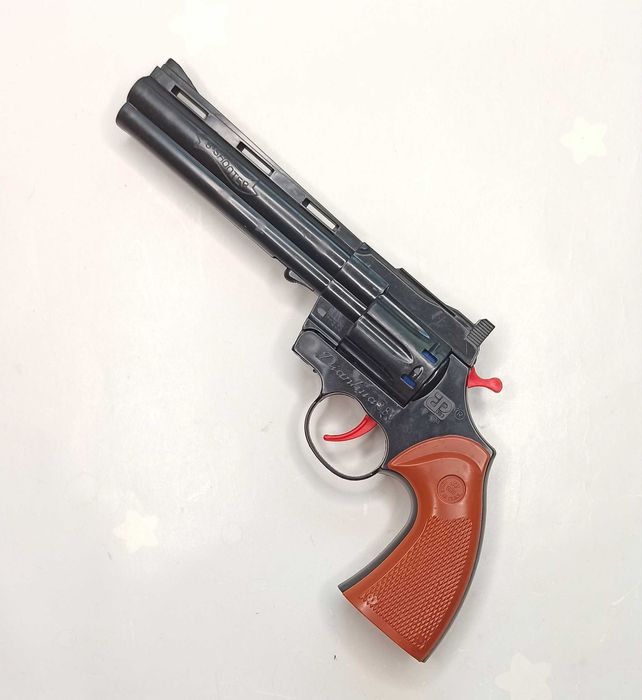 Продам игрушечные автоматы и пистолеты - пульки - пистоны - трещетки