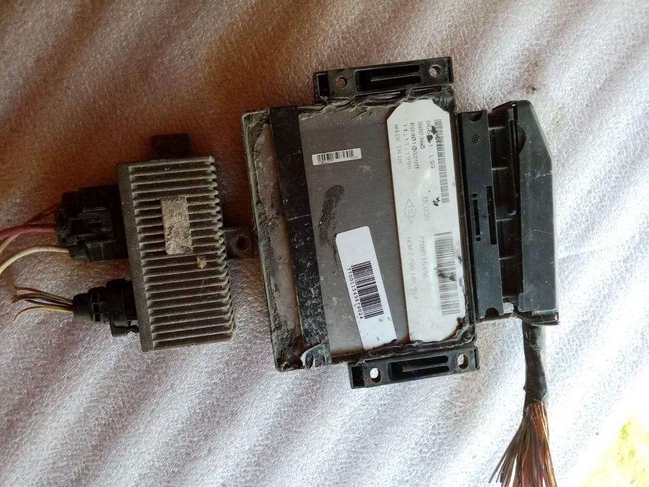 Блок АБС  рено меган 1 мозги