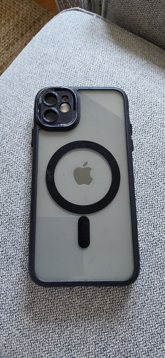 Iphone  11 em bom estado