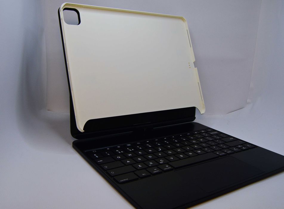 Магнітний бампер чехол EISSCCE для iPad Pro 12.9" білий (під Magic Keyboard)