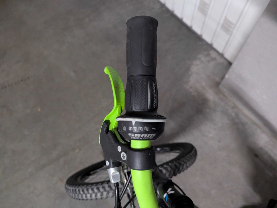 Bicicleta BTWIN BTT RacingBoy 500 roda 20 polegadas (6-8 anos)