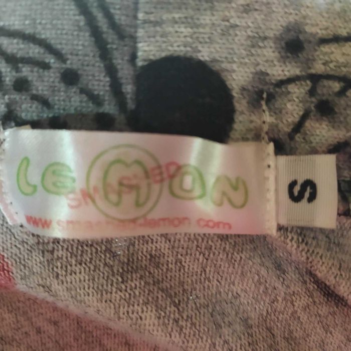 Sukienka dzianinowa z kołnierzem i krótkim rękawkiem (Smashed-lemon)