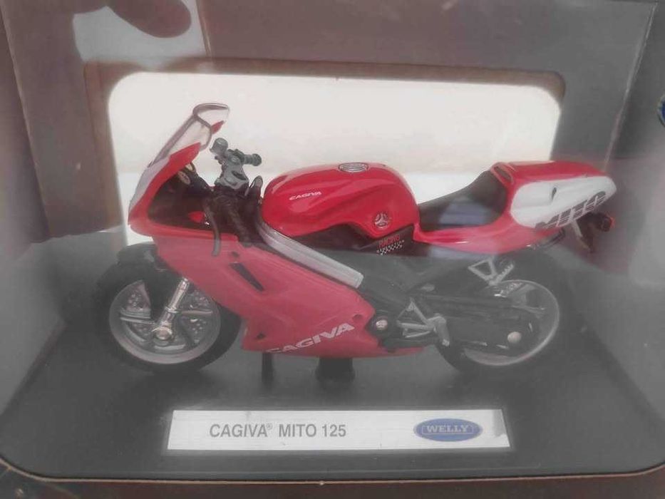 Miniatura Cagiva mito 125