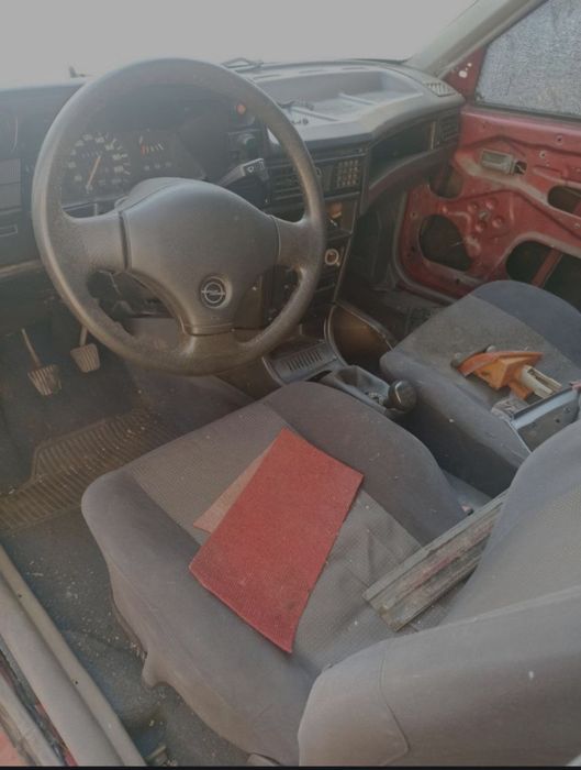 Продам Опель кадет після ДТП