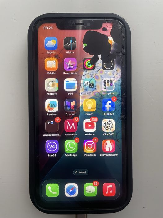 Apple iPhone 11 64GB RED – sprawny, rozbity przód