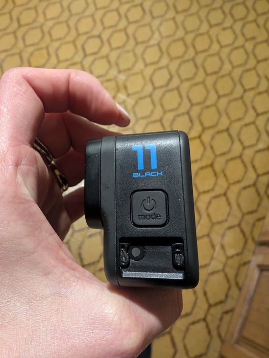 GoPro Hero 11 Black – Excelente Estado