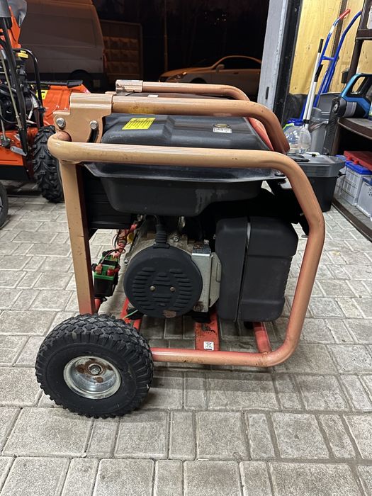 Продам генератор Matari 9990E(Япония)