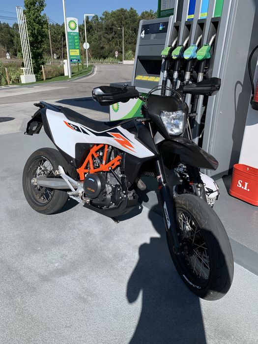 Ktm 690 smc r 2020