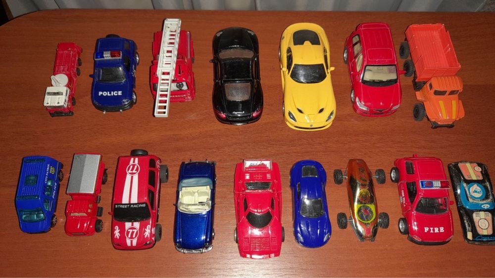 Автомобілі модельки