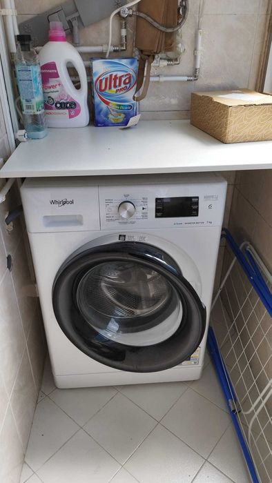 Quarto para arrendar em sítio bem situado