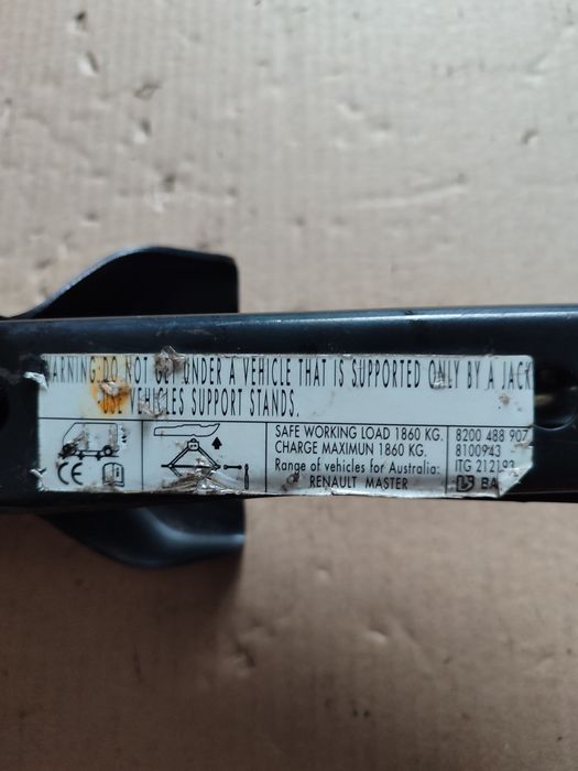 Домкрат Рено Мастер Reno Master