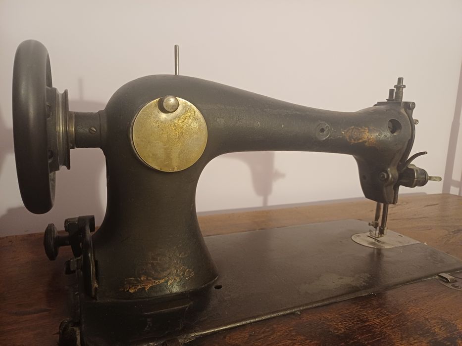 Sprzedam maszynę Singera