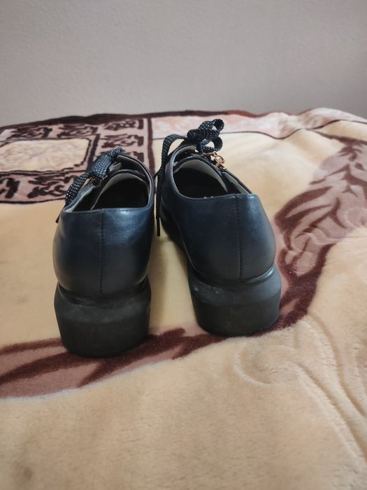 Туфлі на дівчинку шкіра