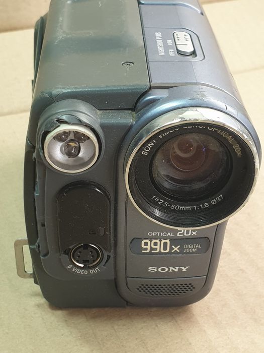 Відеокамера Sony CCD-TRV228E  (Panasonic NV-VZ18