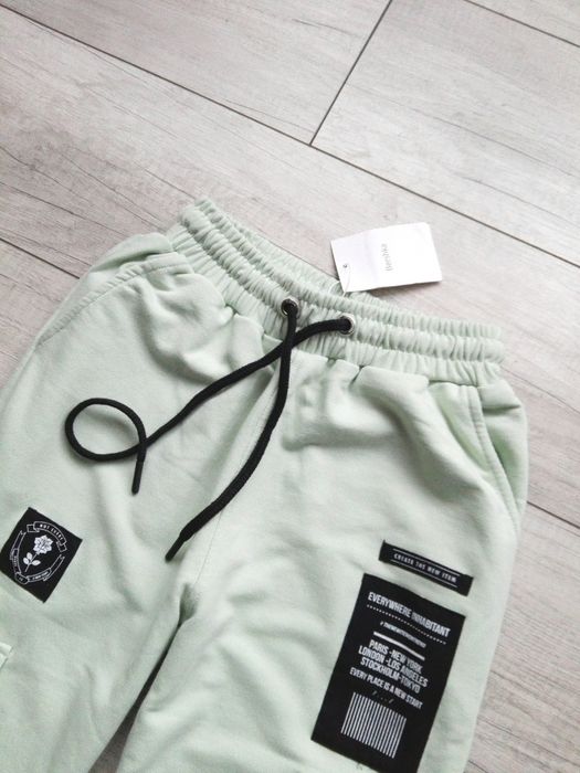 Bershka spodnie joggery dresowe jogger cargo S