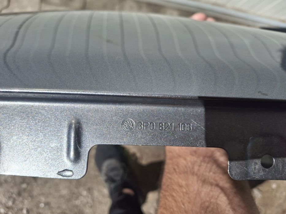 błotnik prawy przedni SKODA SUPERB IV przód 3P0