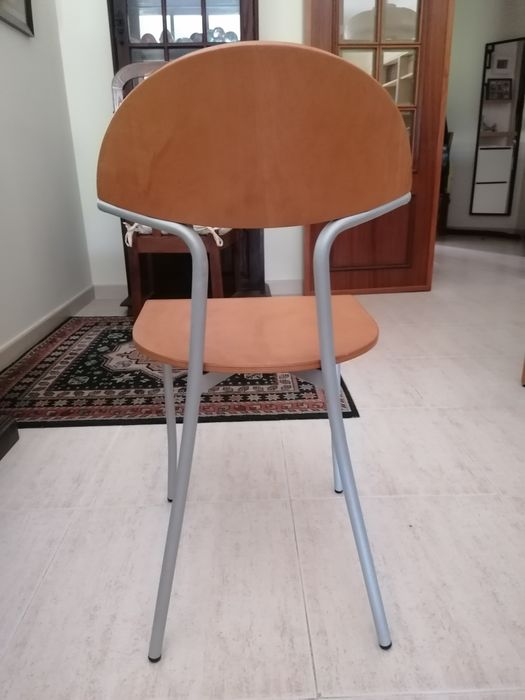 Mesa de refeições tampo vidro