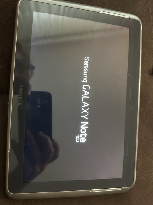 Планшет  Самсунг …..