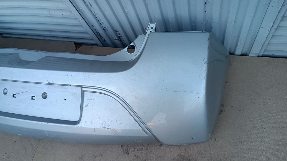 Vendo parachoque de trás Renault Twingo ano 2007/14