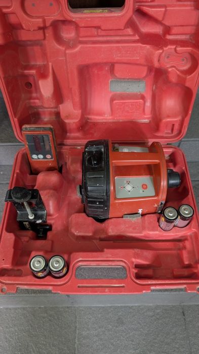 ротационный лазер  Hilti PR 16