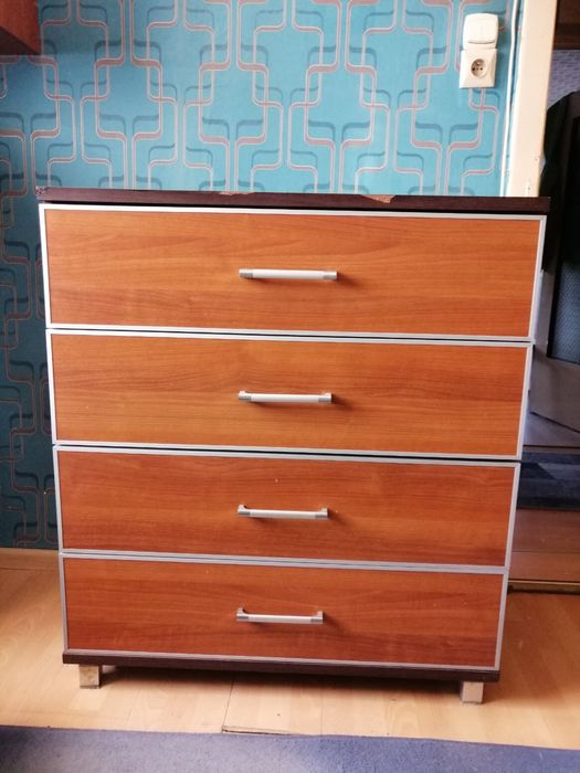 Komoda  90 x 100 x 42