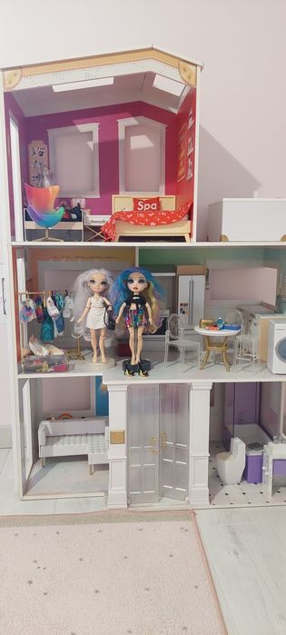 XXL 123 cm domek Rainbow High + lalki + meble