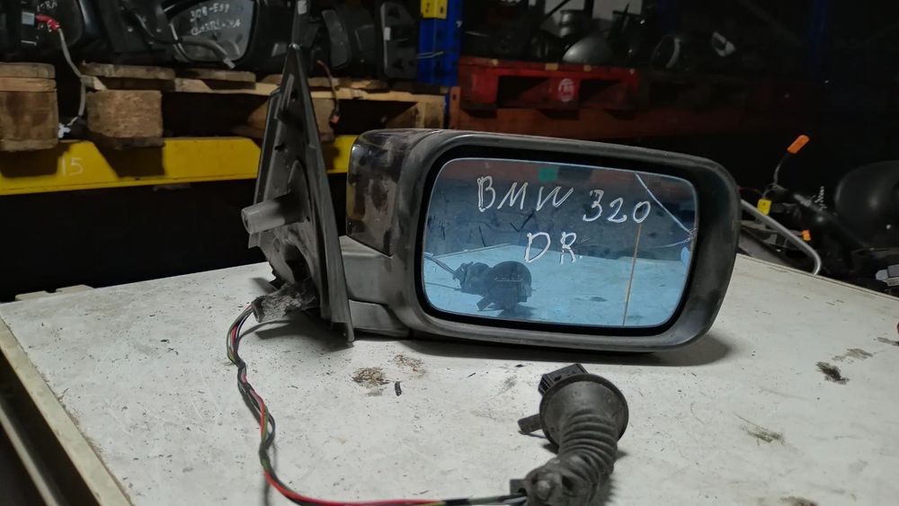 Retrovisor BMW 320 Direito