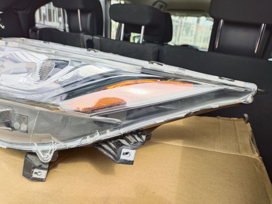 Фара Mitsubishi eclipse cross