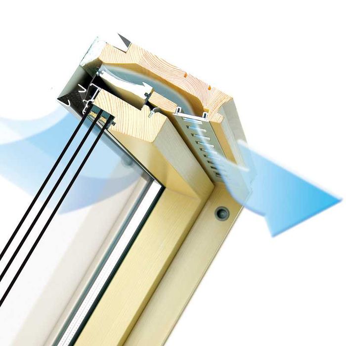 FAKRO okno dachowe  FTP-V U4 78*98 3-szybowe