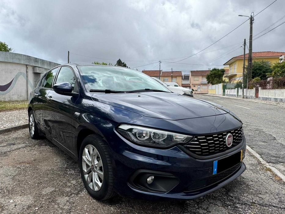 Fiat Tipo 1.3 M-Jet Lounge | Financiamento disponível