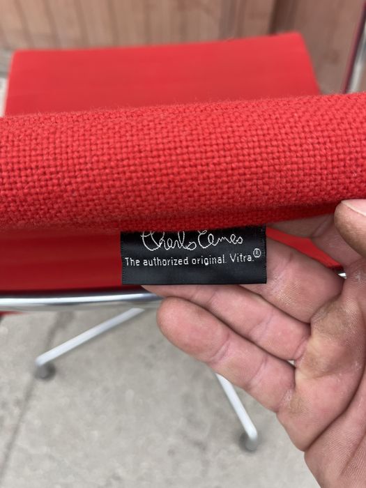 Krzesła fotele vitra ea 108 oryginalne