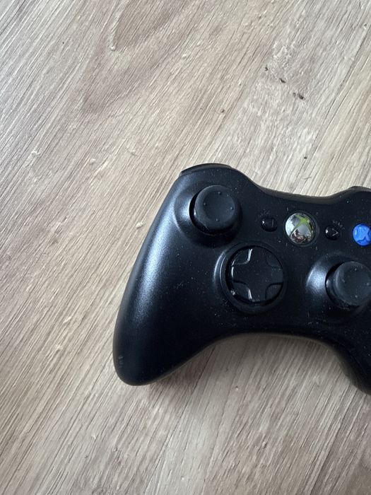 Oryginalny kontroler pad do konsoli Xbox 360 czarny stan idealny